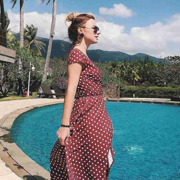 レディース　ワンピース　半袖　Vネック　マキシ丈　シフォン　ドット柄　フレア　シック　キュート　カジュアル　大人可愛い　フェミニン　デート　お出かけ　デイリー　リゾート　レッド　S　M　L　XL　XXL　送料無料