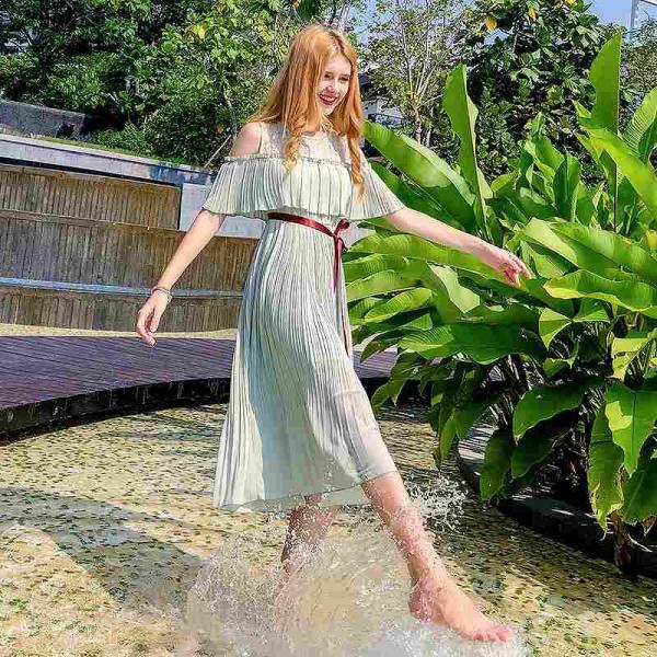 レディース　ショルダーカット　肩出し　肩見せ　オフショルダー　シフォン　ワンピース　ドレス　ミモレ丈　春　夏　スカート　カジュアル　キュート　可愛い　フェミニン　きれいめ　上品　エレガント　おしゃれ　お出かけ　グリーン　S　M　L　XL　サイズ　送料無料