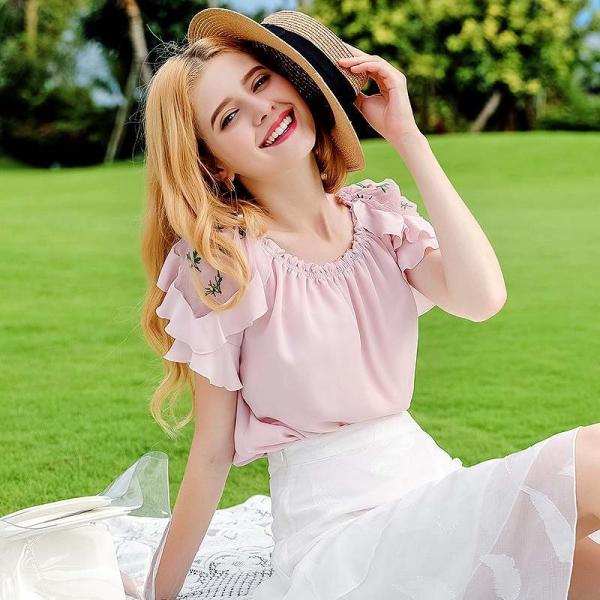 レディース　フレアスリーブ　ボリュームスリーブ　ブラウス　シャツ　ラウンドネック　半袖　春　夏　トップス　カジュアル　キュート　可愛い　フェミニン　きれいめ　上品　エレガント　おしゃれ　お出かけ　デイリー　普段着　ピンク　S　M　L　サイズ　送料無料