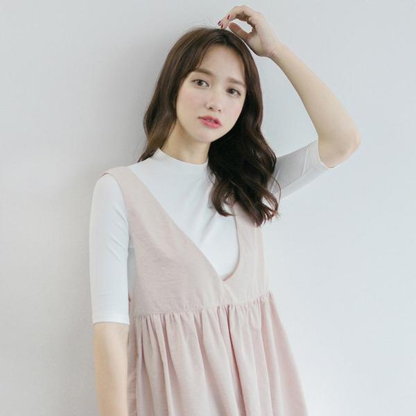 レディース カットソー 五分袖 無地 シンプル タイト クルーネック トップス カジュアル キュート 大人 可愛い フェミニン おしゃれ お出かけ オフィス デイリー 普段着 ブラック ホワイト S M サイズ 送料無料