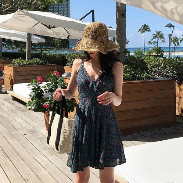 レディース ワンピース ノースリーブ 深Vネック フレア カシュクール 小花柄 総柄 膝上丈 サマードレス カジュアル 大人可愛い フェミニン お出かけ デート デイリー リゾート ブルー S M L XL 送料無料