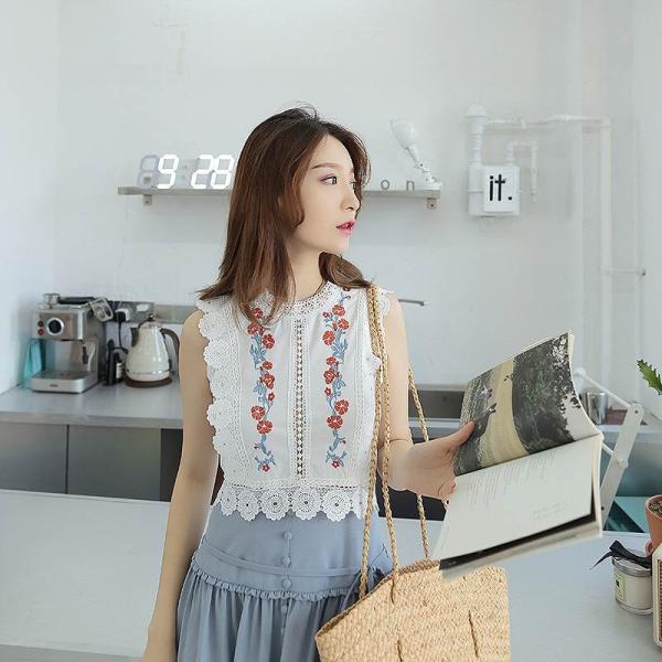 レディース スカラップ シフォン ブラウス レース 刺繍 花柄 ノースリーブ シャツ 春 夏 トップス カジュアル キュート 可愛い フェミニン きれいめ 上品 おしゃれ お出かけ オフィス デート デイリー ホワイト ブラック フリーサイズ 送料無料