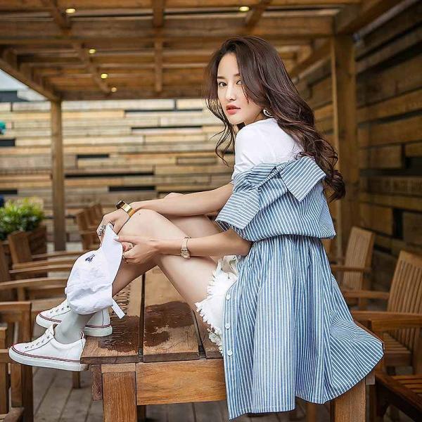 レディース ワンピース 肩出し 肩見せ オフショルダー 肩紐 ミニ丈 ストライプ 春 夏 スカート カジュアル キュート 可愛い フェミニン きれいめ 上品 エレガント おしゃれ お出かけ お呼ばれ ブルー×ホワイト S M L サイズ 送料無料