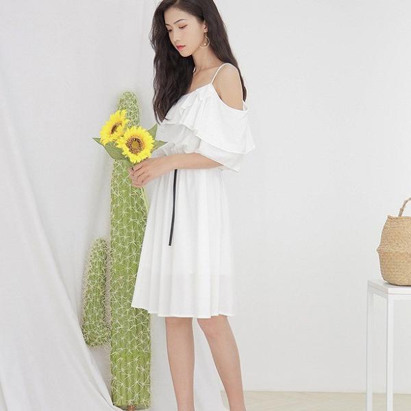 レディース 肩出し 肩見せ オフショルダー 肩紐 ワンピース 無地 シンプル 春 夏 スカート カジュアル キュート 可愛い フェミニン きれいめ 上品 エレガント おしゃれ お出かけ お呼ばれ ホワイト ブルー フリーサイズ ワンサイズ 送料無料