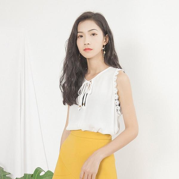 レディース レース ブラウス ノースリーブ シャツ スカラップ 春 夏 トップス カジュアル キュート 可愛い フェミニン きれいめ 上品 エレガント おしゃれ お出かけ オフィス デート デイリー ホワイト ブラック フリーサイズ ワンサイズ 送料無料