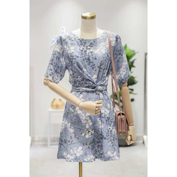 レディース シフォン ワンピース クルーネック 半袖 フレア 花柄 総柄 膝上丈 夏 カジュアル 大人可愛い フェミニン オフィス お出かけ デート デイリー リゾート ホワイト ブルー フリーサイズ 送料無料