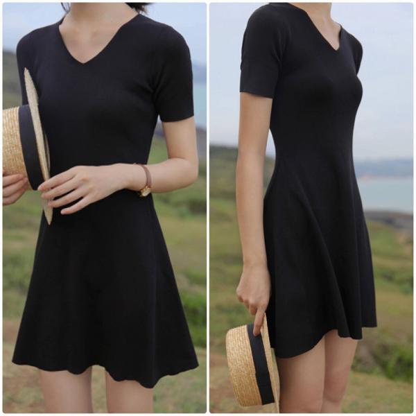 レディース ワンピース Vネック 半袖 ミニ丈 無地 シンプル 春 夏 スカート カジュアル キュート 可愛い フェミニン きれいめ 上品 エレガント おしゃれ お出かけ お呼ばれ レッド ベージュ ブラック フリーサイズ ワンサイズ 送料無料