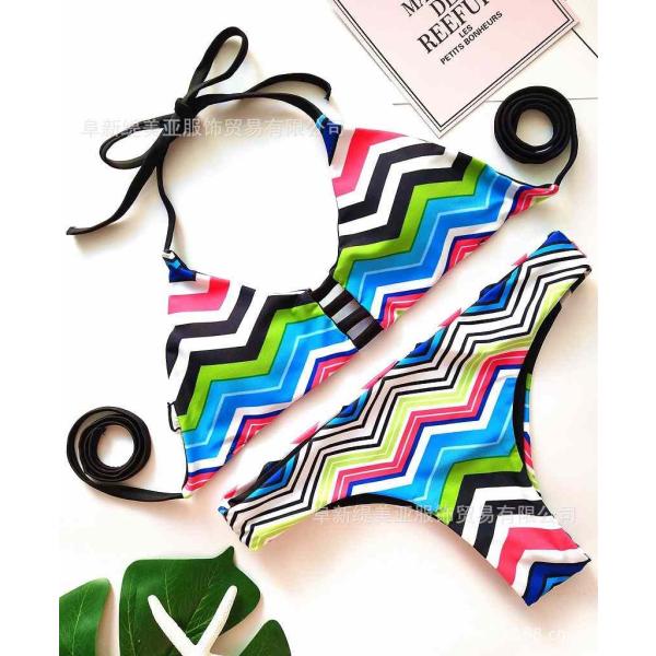 レディース　水着　ビキニ　セパレート　ホルターネック　ボーダー　海　プール　スイミング　ビーチ　リゾート　マリン　海水浴　夏休み　旅行　可愛い　キュート　セクシー　女性　ブルー　ピンク　グリーン　ブラック　S　M　L　サイズ　送料無料