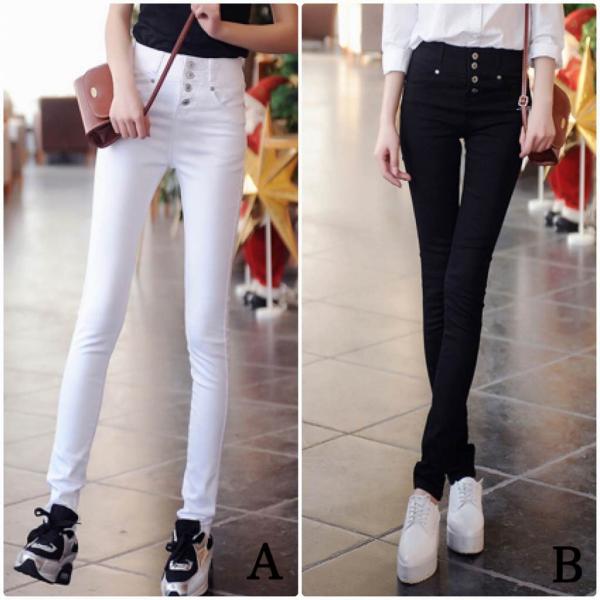 レディース　大きいサイズ　レギンスパンツ　スリム　タイト　無地　ボトムス　カジュアル　キュート　可愛い　フェミニン　きれいめ　エレガント　おしゃれ　お出かけ　オフィス　デイリー　普段着　ブラック　ホワイト　送料無料