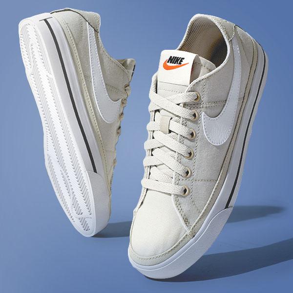 ナイキ レディース スニーカー Nike コート レガシー キャンバス シューズ 靴 ナイキスニーカー カジュアルシューズ ライトボーン Cz0294 002 21春新作 エレファントsports Paypayモール店 通販 Paypayモール