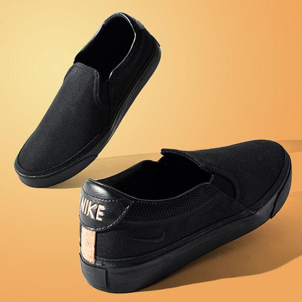 ナイキ スリッポン みんな探してる人気モノ ナイキ スリッポン