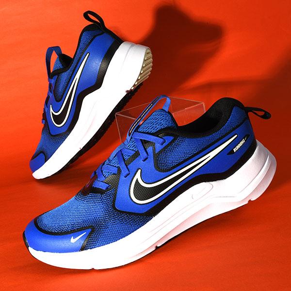 37%off 送料無料 ナイキ スニーカー キッズ NIKE コズミック ランナー GS ランニングシューズ 子供 ジュニア シューズ 靴 ブルー HM4402 407 2025夏新作