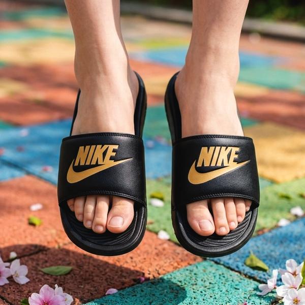 NIKE（ナイキ） サンダル メンズ ヴィクトリー ワン スライド シャワー