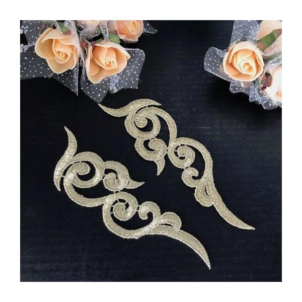 アブストラクトの刺繍モチーフセットになります。新体操、社交ダンス、バトントワリング、レオタード、ベリーダンス、フィギュアスケート、バレエ、ドレスなどに縫い付けるだけでワンポイントアクセントとして個性的な仕上がりになります。サイズ：H16cm...