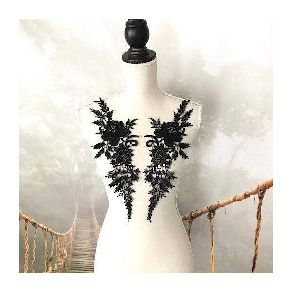 エレガントなお花のモチーフレースセットになります。新体操、社交ダンス、バトントワリング、レオタード、ベリーダンス、フィギュアスケート、バレエ、ドレスなどに縫い付けるだけでワンポイントアクセントとして個性的な仕上がりになります。サイズ：H39...