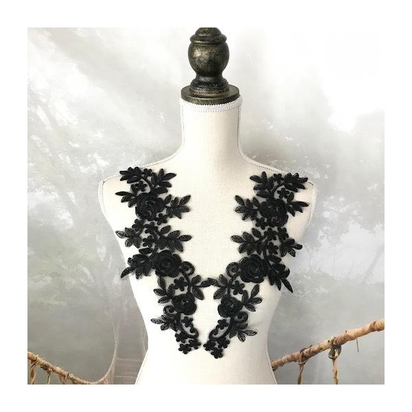 衣装 チュールモチーフセットになります。新体操、社交ダンス、バトントワリング、レオタード、ベリーダンス、フィギュアスケート、バレエ、ドレス、ステージ衣装、ハンドメイド材料などにお使いいただけます。サイズ：H35cm W13cmカラー：ブラッ...