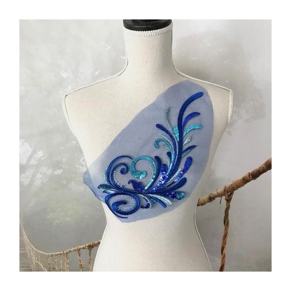 スパンコール付き刺繍チュールのモチーフになります スパンコールモチーフ スパンコール ブルー モチーフ チュール 衣装 ダンス 装飾 ベリーダンス レオタードモチーフ バレエ 新体操 代購幫