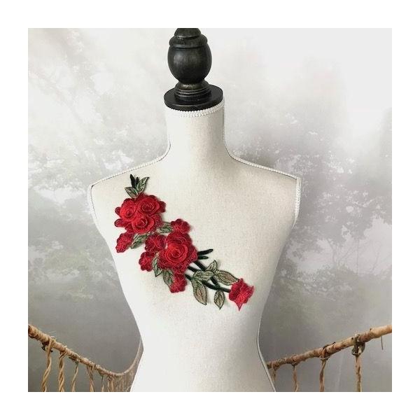 バラ 刺繍 モチーフ レッド 立体 薔薇 衣装 装飾 ダンス バラ 刺繍 モチーフ レッド 立体 薔薇 衣装 装飾 ダンス