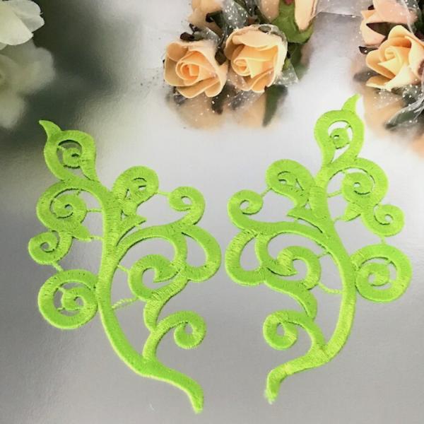 ネオングリーンの模様モチーフセットになります。ワンピース、新体操、社交ダンス、バトントワリング、レオタード、ベリーダンス、フィギュアスケート、バレエ衣装、ドレス、服飾、ステージ衣装、舞台衣装、ハンドメイド材料などにお使いいただけます。サイズ...