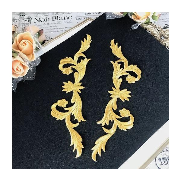 アイロン接着できるゴールドの刺繍モチーフセットです。お洋服、ドレス、舞台衣装、バレエコスチューム、小物、バトントワリング、レオタード、ドレス、ステージ衣装などにお使い頂けます。※ アイロン接着or縫い付けも可能サイズ：H20cm W5cmカ...