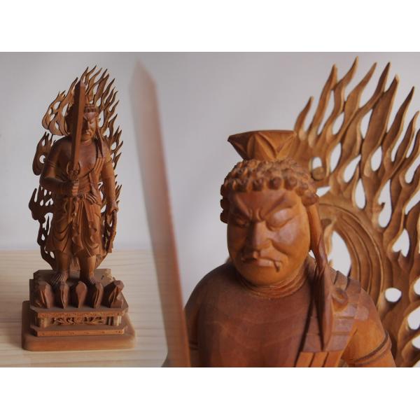 時代 木彫不動明王立像29cm神社仏閣 仏教 仏像 開運 縁起物 : EMA