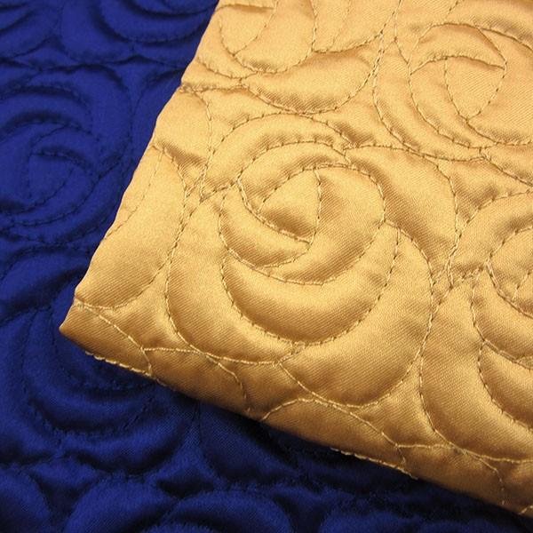 キルト キルティング 生地 サテン 帯電防止 ミニ薔薇柄 バラ 花 刺繍 手芸 ミシン 手作り Q0214 刺繍のアトリエ トライアングル 通販 Yahoo ショッピング