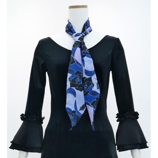 フラメンコ ボウタイ ローズ ブルー B-11emikaオリジナルプリントのコシボ生地を使用したボウタイです。結ぶだけでガラッと雰囲気を変えてくれます。（柄の出方は異なる場合がございます。）※ドレスは別売りです。サイズ：144cm（長さ）×...