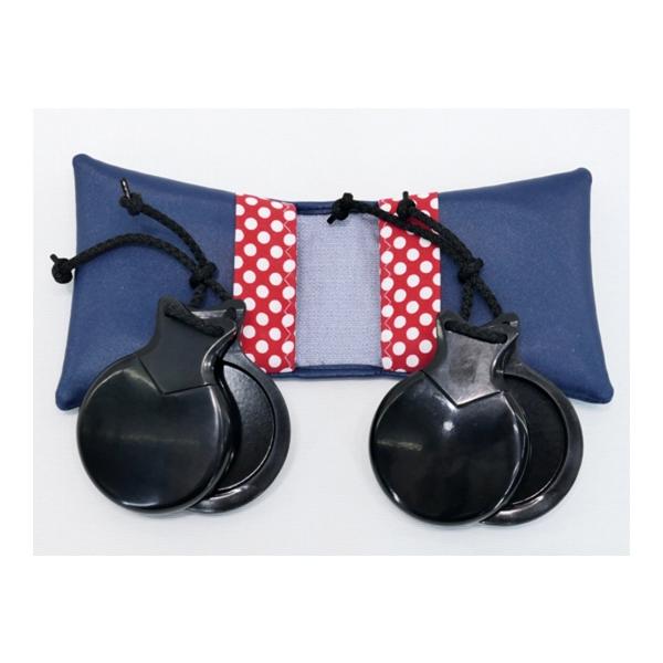 Filigrana社の創始者のマヌエル ベラ マルティネスが1950年代に当時の主流であった木製のパリージョから世界で初めてファイバーを使用し開発したモデル。この商品がスペインで大絶賛され現在の社名の由来となったモデル。現在でもスペインで最...