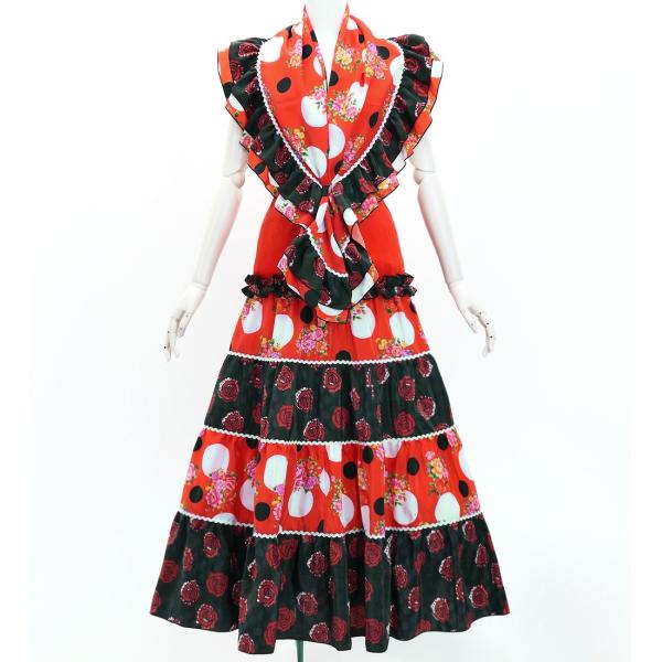 フラメンコ ピキージョ＆スカートセット ローズ×水玉 レッド×ブラック FPS-13生地から縫製に至るまで、全ての工程を国内で行った日本製の商品。emikaオリジナルプリント生地を使用した２段のフリルが華やかなピキージョとティアードファルダ...