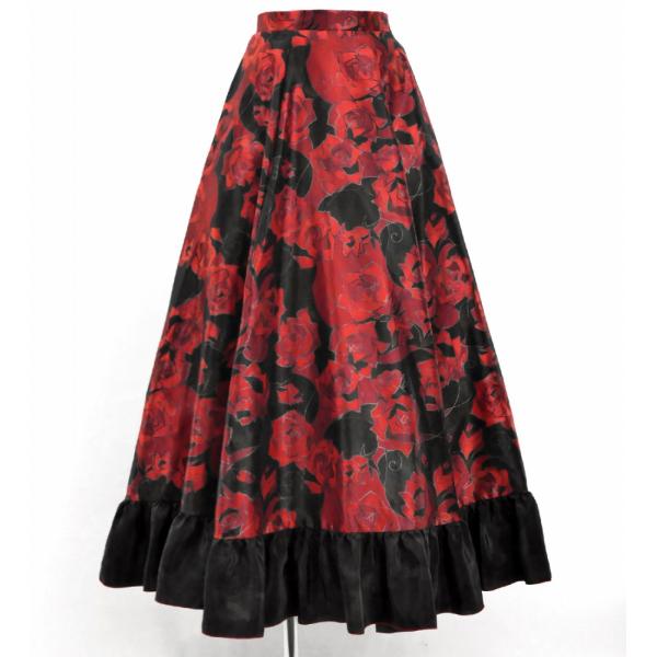 生地から縫製に至るまで、全ての工程を国内で行った純日本製の商品。emikaオリジナルプリントのつやのあるシャンタン生地を使用したフリルファルダです。ボランテはコシボ生地を使用しているため、軽やかに揺れ動き、華やかな印象を演出してくれます。レ...