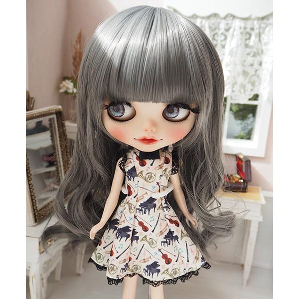 ブライス（Blythe） ネオブライス ウィッグ 毛先ゆるスパイラル グレイ