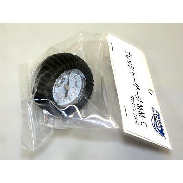 ゴムボートの最適な充填状態をチェックするのにあると便利です。 PHNキャップ用です。PVシリーズには使用できません■メーカー：アキレス ■品名：プレッシャーゲージ【発送方法】通常配送宅配便：対応メール便：不可