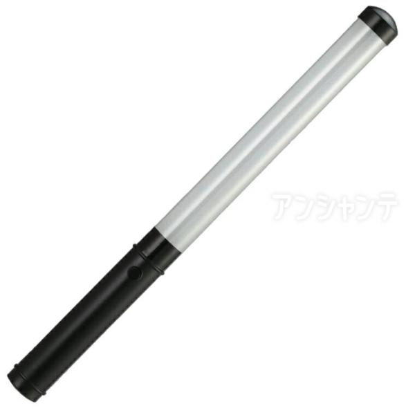 【商品説明】 15色に切り替え可能なLEDコンサートライトです。スイッチ操作で簡単に色変更できるので、推しカラーやイベントに合わせて楽しめます。ライブ・発表会・応援など幅広いシーンに活躍します。軽量で持ち運びにも便利です。■商品名　LEDコ...