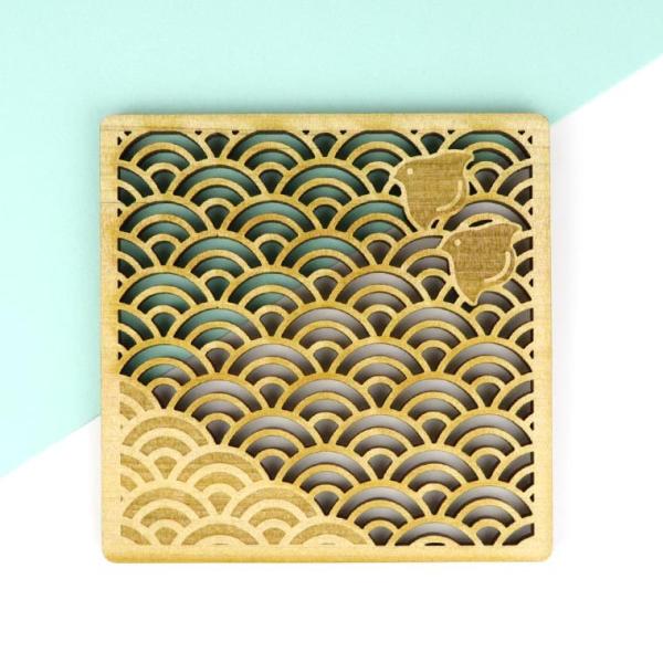 【ご購入前に必ずお読みください】木材をレーザー加工機でカットして作っています。側面が炭化（黒色）し独特の雰囲気があります。商品によっては多少傷がございます。木目、色の濃淡などはひとつひとつ違いがございます。注文確認メール送付後のキャンセルは...