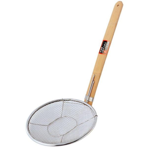 《商品詳細》 材質:本体：18−8ステンレス、柄：竹 全長：約475ｍｍ 重さ：約268ｇ そば揚げ部直径：約210ｍｍ 柄長：約355ｍｍ  製品サイズ：475ｘ210ｘ195