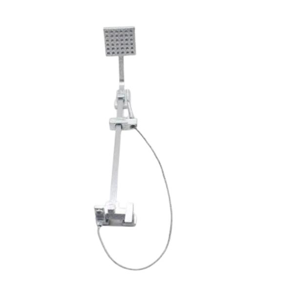 ドールハウスシャワーヘッドセット ミニチュアバスルームアイテム トイレミニチュアシャワーセット内容：1点材料：PLAサイズ：写真(2)カラー：シルバーミニチュアシャワーヘッドセットは、ドールハウスのインテリアにぴったりのアイテムです。ミニチ...