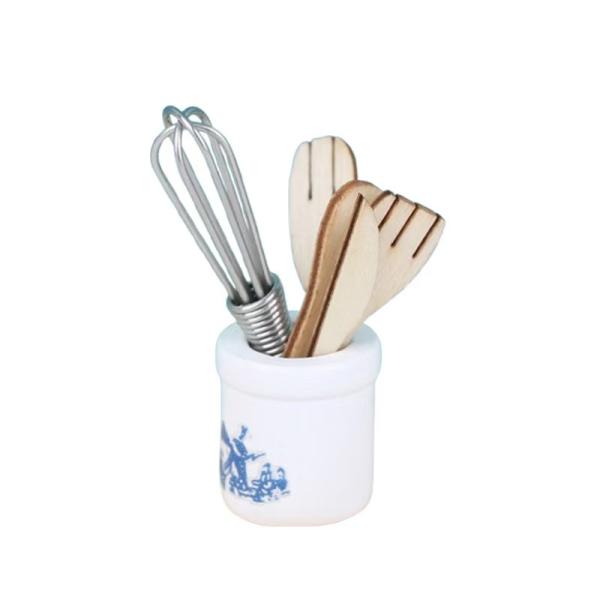 ミニチュア ドールハウス ミニチュアキッチン 調理器具 6点セット ドールハウスキッチン装飾用 ドールハウスキッチン小道具内容数：6点セットサイズ：写真(2)材料：木製、合金手作り雑貨やインテリアのアクセントに♪ミニチュアハウス、ミニチュア...