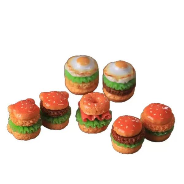 ミニチュア ドールハウス用 ハンバーガー 1個 全7種類 食品 ビーフバーガー チッキンバーガー 目玉焼きバーガー内容数：1個材料：樹脂ミニチュアハンバーガーです。7種類があります。手のひらサイズでリアルなデザインで、ドールハウスのキッチン...