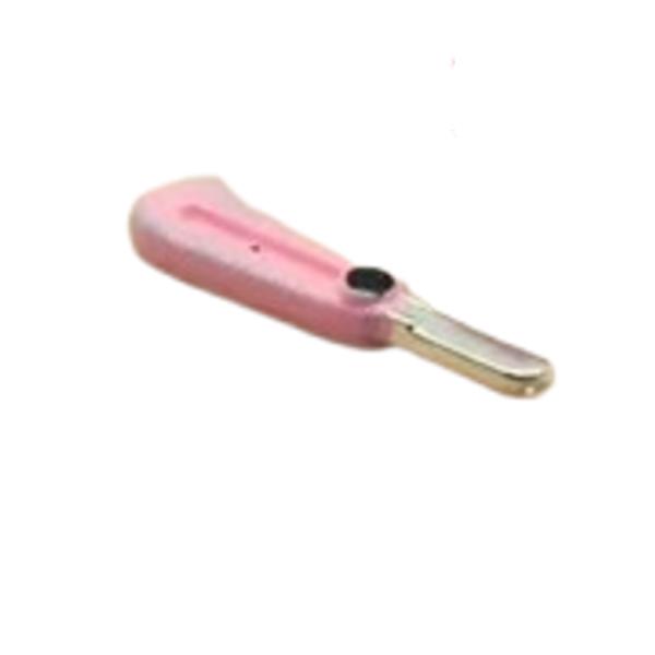 ミニチュア ドールハウス用 カッターナイフ 1点 文房具 オフィス用品内容数：1個材料：合金サイズ：約11 x 2.5mmミニチュアカッターナイフです。手のひらサイズでリアルなデザインで、ドールハウス素敵に演出します。ミニチュアの世界を豊か...