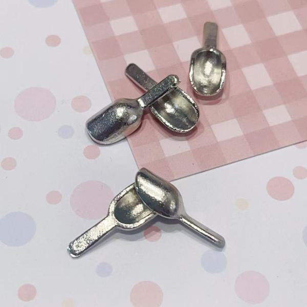 ミニチュア 合金製 キッチン スクープ  1点 手のひらサイズの食器セット ミニチュアダイニング ドールハウス ミニチュアダイニングセット