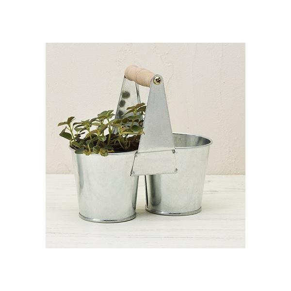 原産地：中国原材料：ブリキサイズ：約Ｗ１３×Ｄ6.5×Ｈ１１ｃｍ鉢サイズ：Φ6.5×Ｈ5.5穴なし　※画像のお花や植物は付属されておりません。