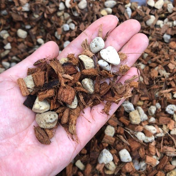 ねこチップ(Lサイズ) 5リットル : 園芸ネット - 通販 - Yahoo!ショッピング