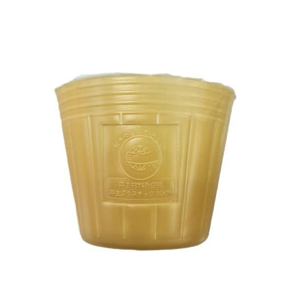 エコマーク取得商品です。エコポリポットは地球環境に配慮した商品です。底1個穴となります・エコポリポットに新色が登場！・１００％リサイクル材を使用しています。・土が透けず、キレイな発色です。口径　9cm高さ　約7.6cm容量　360cc100枚入