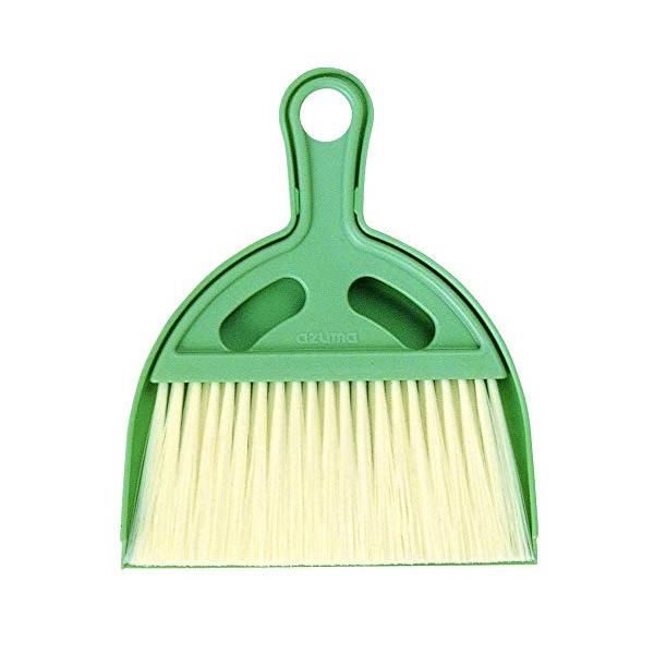 モダングリーン/17×21×3cm/AG710・Color:グリーン・パッケージ個数:1・手軽なほうき卓上だけでなく、ソファのホコリ払いやお菓子の食べこぼしなどのお掃除に便利です。・しなやかな掃き心地やわらかく、しなやかな穂がやさしくゴミを...