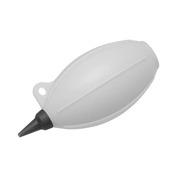 ポータブルグレー/-/KMC-85GY・パッケージ個数:1・ミニポンプとショートノズルを組み合わせた携帯性が高く握りやすいデザインの小型ブロアー。・ピンポイントでゴミを狙いやすい短く細いノズルを採用。本体は滑りにくく握りやすい立体的ライン形...