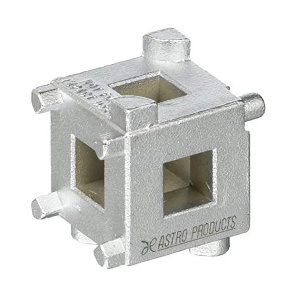 シルバー/-/2007000000526・パッケージ個数:1・●主にリアディスクブレーキのピストンの回し戻しに使用します。●キューブから出ている突起をピストンの溝にはめ込み固定し、簡単にピストンを回転させることができるようになります。●ブレ...