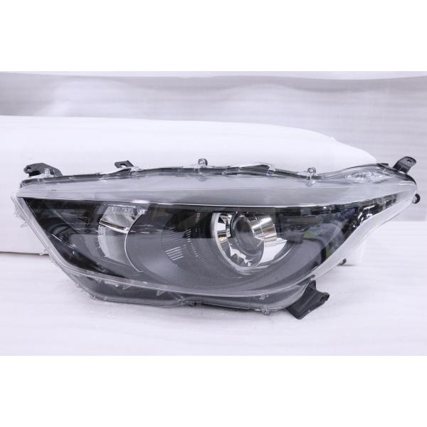 トヨタ（TOYOTA） 17-846☆美品 ハロゲン MXPA10 ヤリス☆左ヘッド