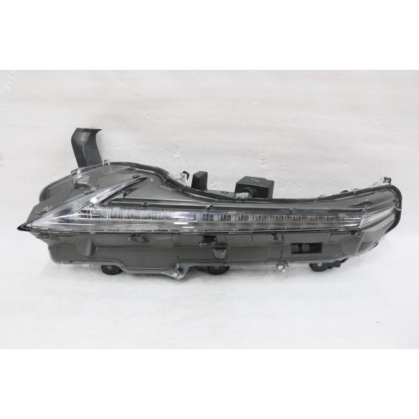レクサスNX AGZ10 AYZ10 左クリアランスランプ　　KOITO レクサス（LEXUS） 200-1784☆【値下】美品 後期 LED☆AGZ10 レクサス