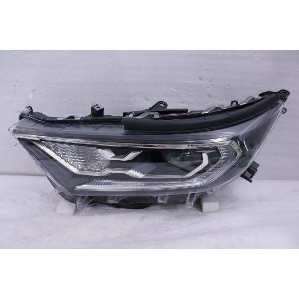 RAV4 MXAA54 左ヘッドライトユニット　LED STANLEY42-87 RAV4 203-815-V☆前期 LED 50 ハイブリッド 左ヘッドライト