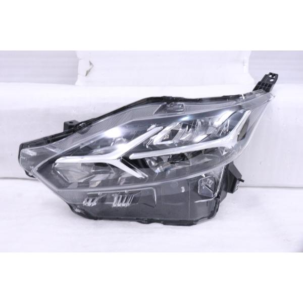 デイズ ハイウェイスター B44W 左ライト KOITO 100-23776 日産（NISSAN） 21-1372☆【値下】美品 LED B44W デイズ☆左ヘッド